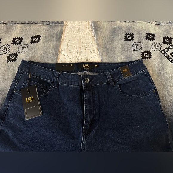 NWT L&B Ombré Flare with Aztec print size 14 - Picture 5 of 13